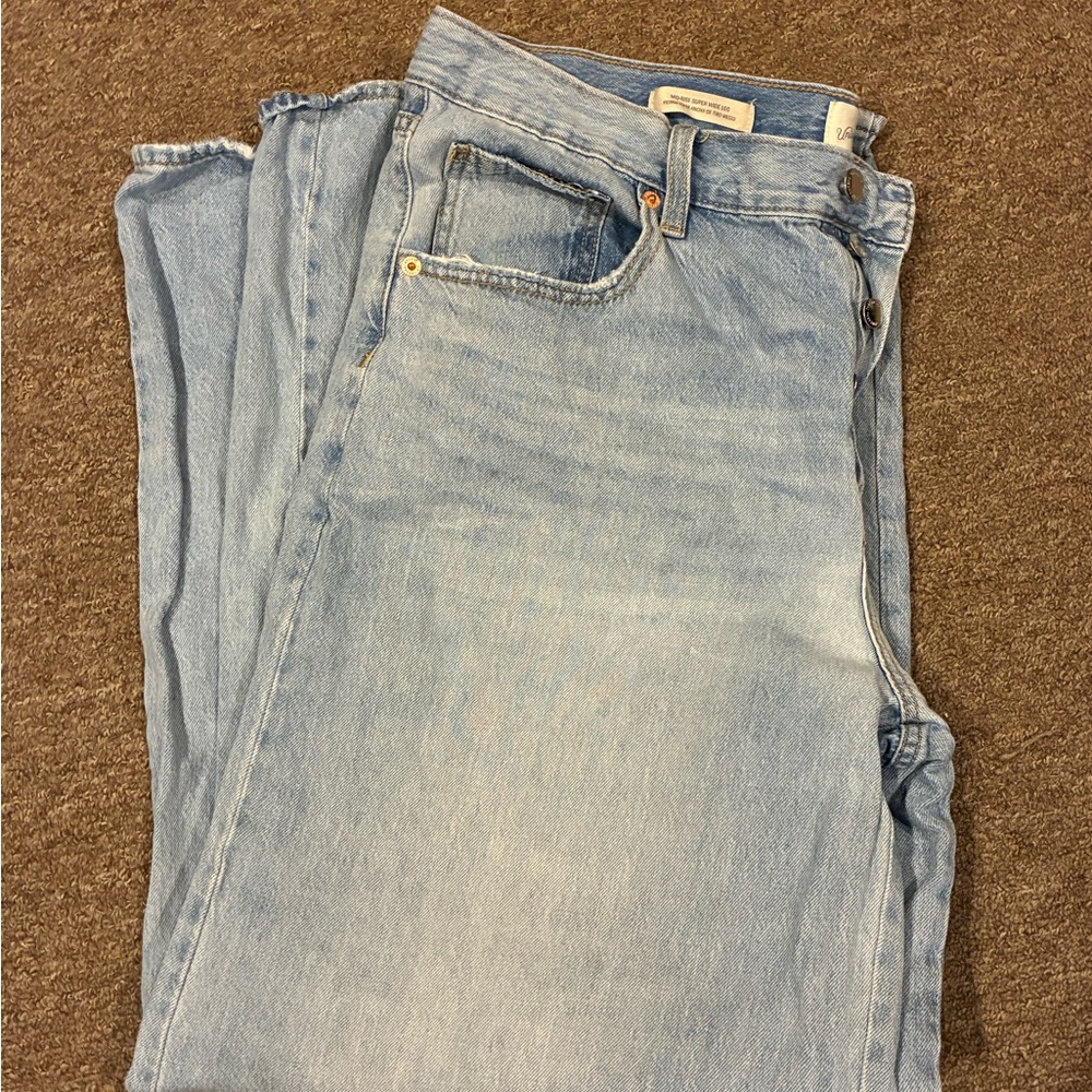 Universal Thread Sky Blue Wide Leg Jeans
